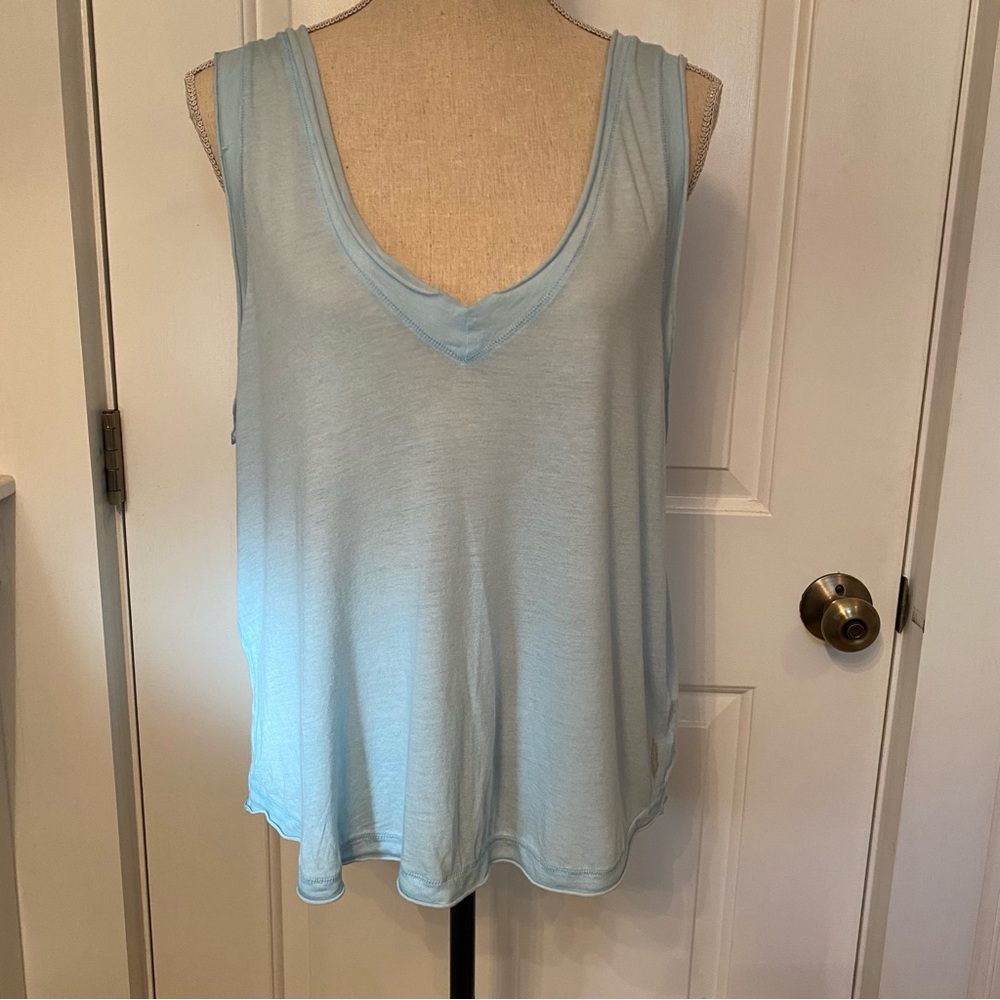FREE PEOPLE FP MOVEMENT TOP TANK BLUE V-NECK AND V-BACK SIZE S